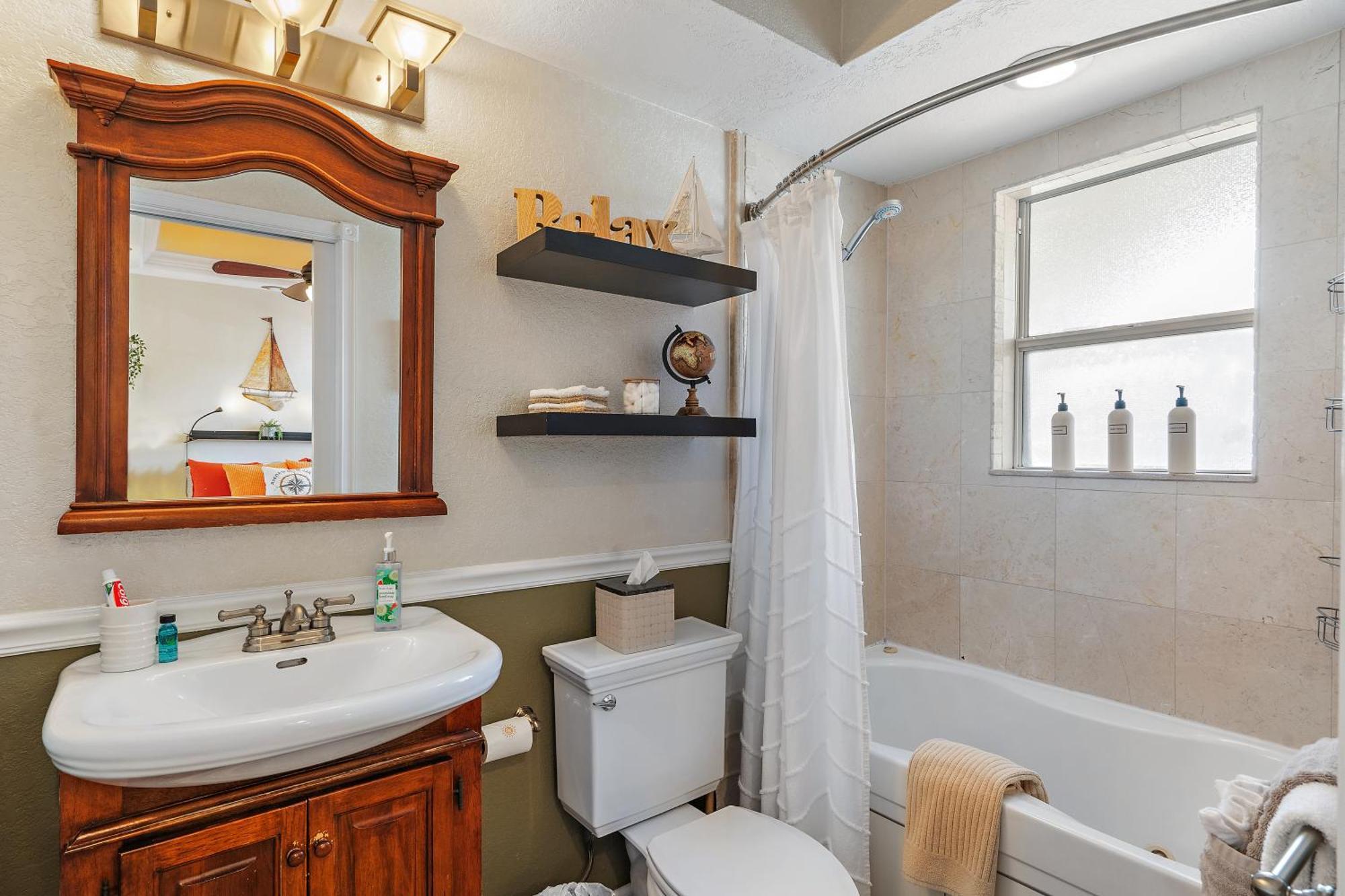Villa Wine-Dine-Sunshine Cozy Flat In The Heart Of Dtsp San Petersburgo Exterior foto