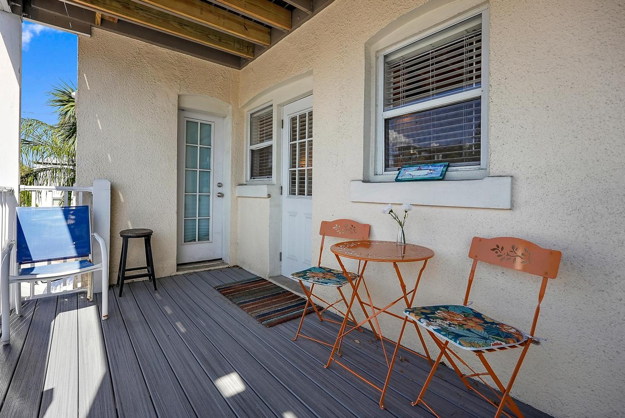 Villa Wine-Dine-Sunshine Cozy Flat In The Heart Of Dtsp San Petersburgo Exterior foto